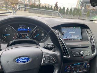 Ford Focus foto 9