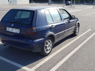 Volkswagen Golf foto 2