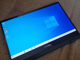 Asus Zenbook Flip S UX371E foto 4