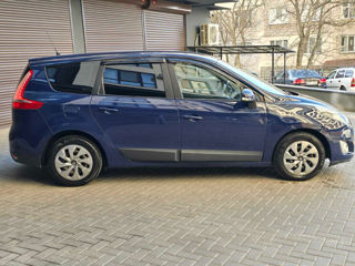 Renault Grand Scenic foto 4