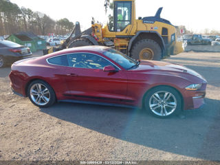 Ford Mustang foto 8