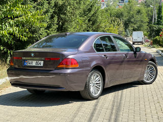 BMW 5 Series foto 6