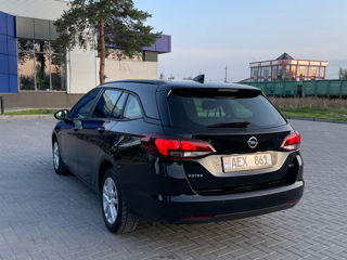 Opel Astra foto 3