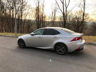 Lexus IS Series