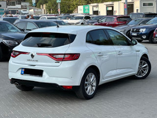 Renault Megane foto 3