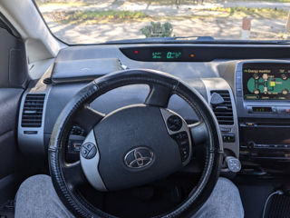 Toyota Prius foto 8