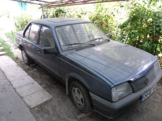 Opel Ascona