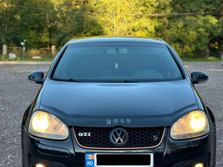 Volkswagen Golf foto 6