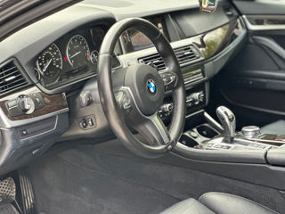 BMW 5 Series foto 10