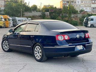 Volkswagen Passat foto 2