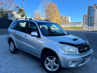 Toyota Rav 4 foto 3