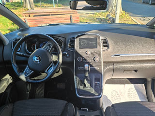 Renault Grand Scenic foto 9