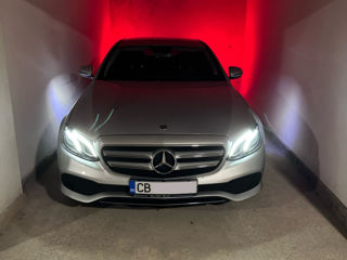 Mercedes E-Class foto 9