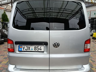 Volkswagen Transporter T6 foto 2