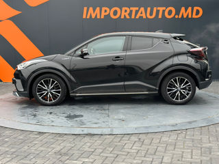 Toyota C-HR фото 8