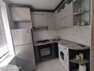 Apartament cu 3 camere, 60 m², Centru, Floreni, Anenii Noi foto 8