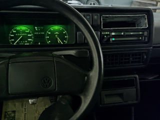 Volkswagen Jetta foto 8