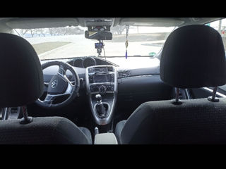 Toyota Verso foto 7