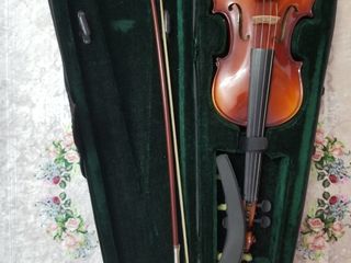 Продается скрипка в отличном состоянии с пеналом. foto 1