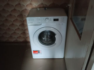 Indesit Omtwsa51052WEU стиральная машина foto 2