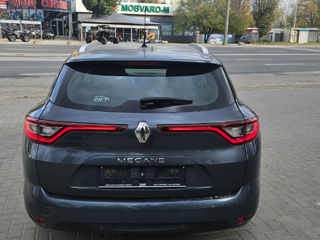 Renault Megane foto 6