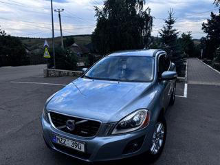 Volvo XC60 foto 2