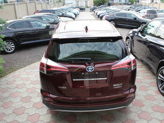 Toyota Rav 4 foto 4