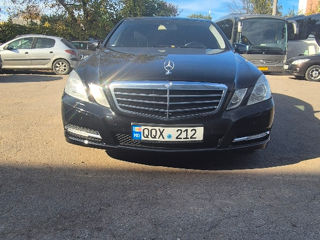 Mercedes E-Class foto 2