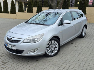 Opel Astra foto 2