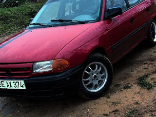 Opel Astra foto 2