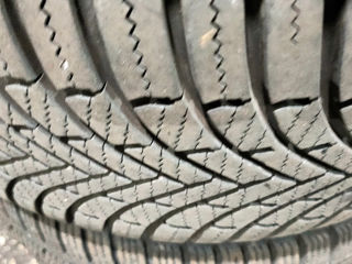 215/55 R16 Ford 5*108 foto 5