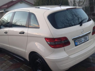 Mercedes B-Class