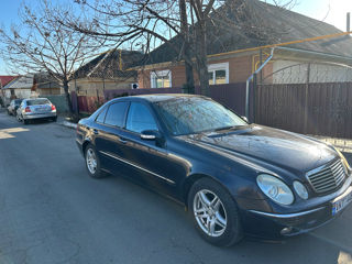 Mercedes E-Class foto 3