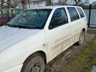 Volkswagen Polo foto 4