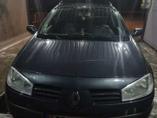 Renault Megane foto 2