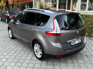 Renault Grand Scenic foto 4