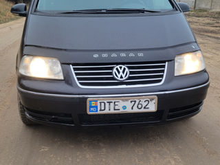 Volkswagen Sharan foto 7