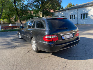 Mercedes E-Class foto 3