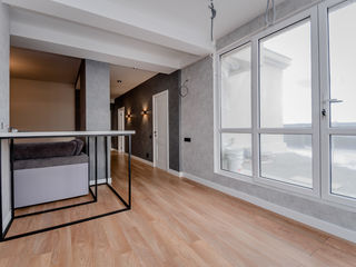Penthouse cu terasa spre parc 3 dormitoare+living 141 m2 foto 4