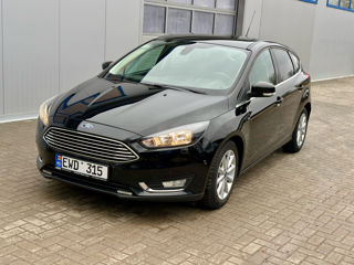 Ford Focus foto 2