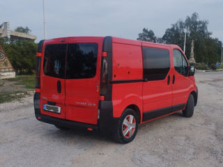 Opel Vivaro foto 3