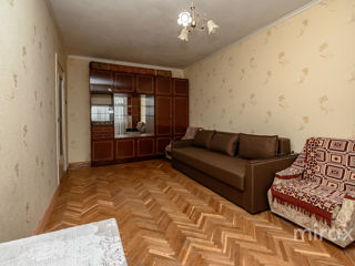 Apartament cu 2 camere, 55 m², Botanica, Chișinău foto 12