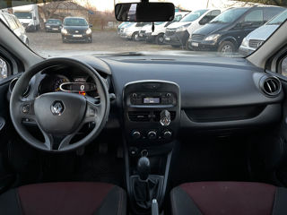 Renault Clio foto 11