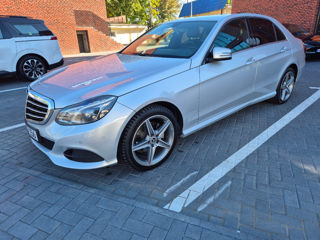 Mercedes E-Class foto 9