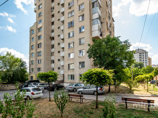 Apartament cu 3 camere, 94 m², Centru, Chișinău