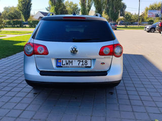 Volkswagen Passat foto 6