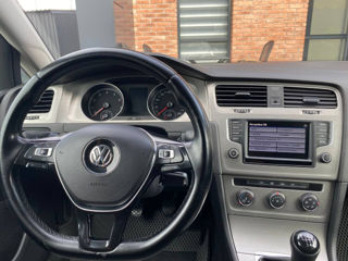 Volkswagen Golf foto 8