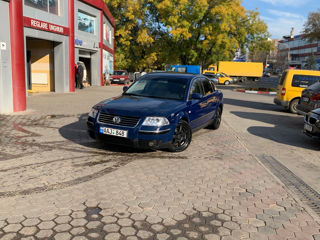 Volkswagen Passat foto 3