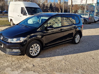 Volkswagen Touran foto 8