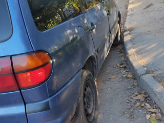 Volkswagen Sharan foto 4